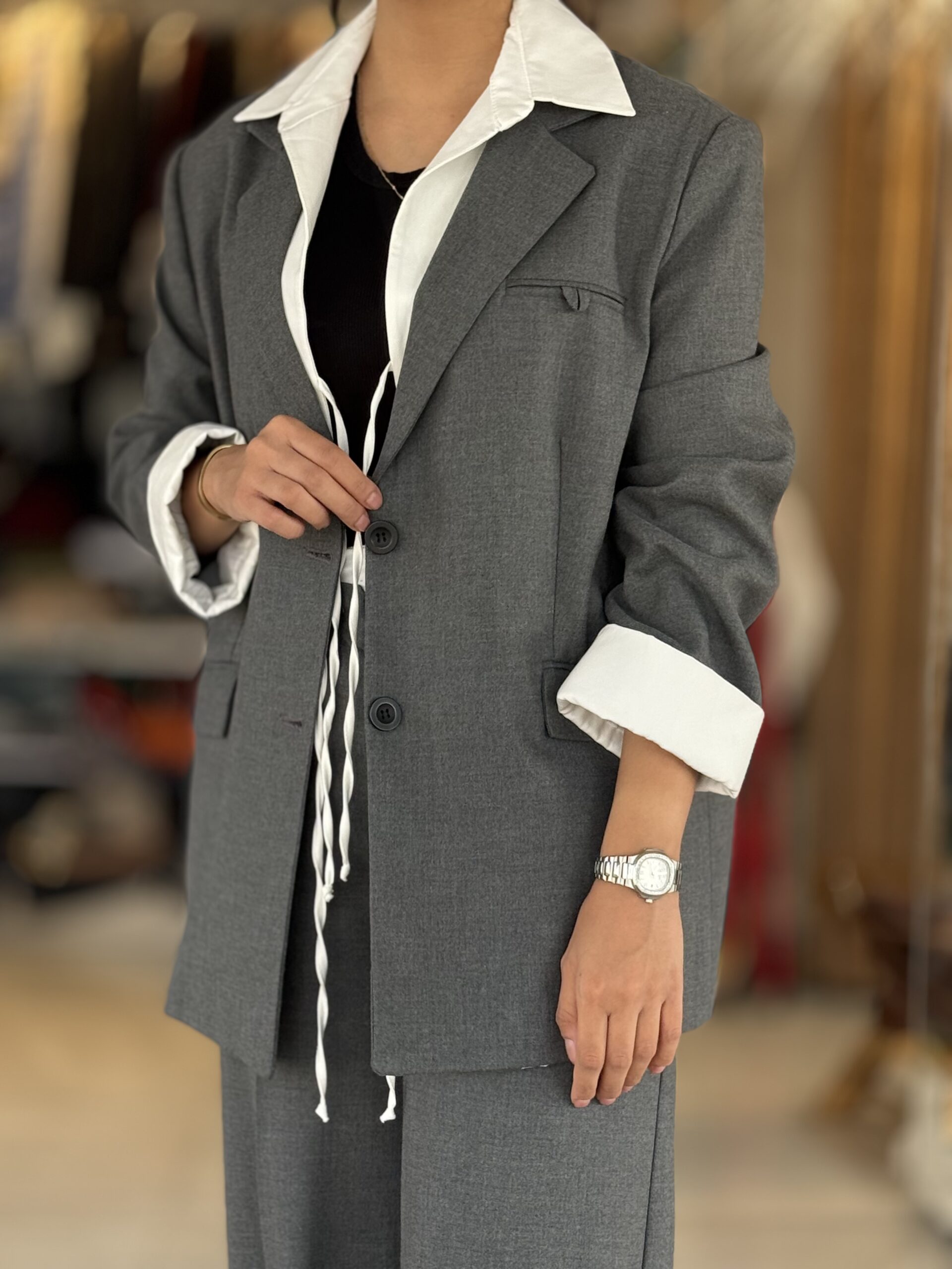 CF6B8EE1-6737-475F-B25C-54FA481293F0 کت ساکازا - Image 1